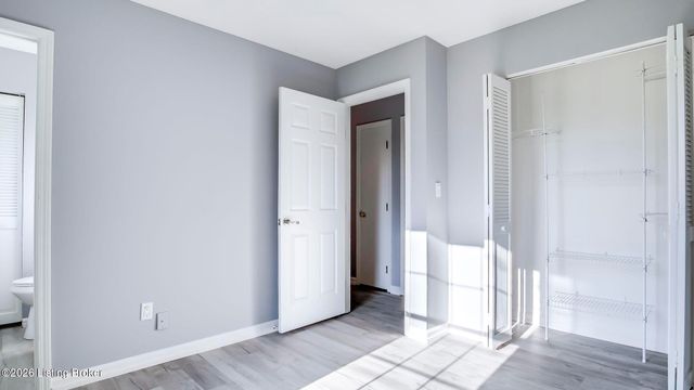 335 Earlywood Way, Louisville, KY 40229