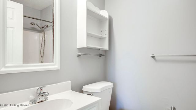 335 Earlywood Way, Louisville, KY 40229