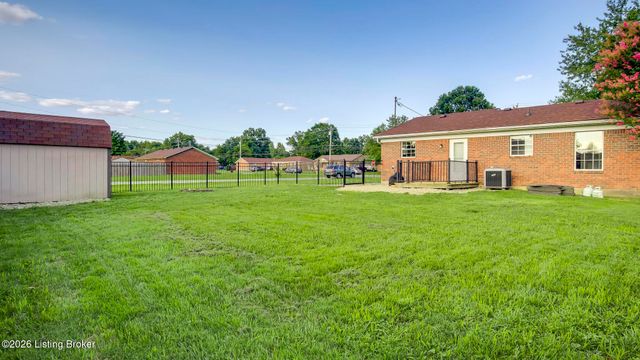 335 Earlywood Way, Louisville, KY 40229