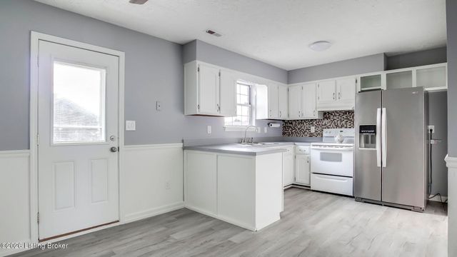 335 Earlywood Way, Louisville, KY 40229