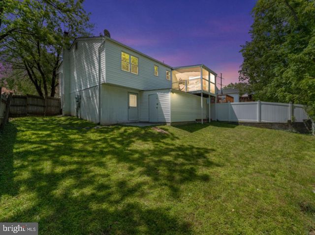8015 CROSS CREEK DR, Glen Burnie, MD 21061