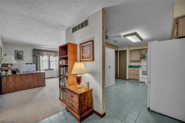 9217 Bechtel Road, Elyria, OH 44035