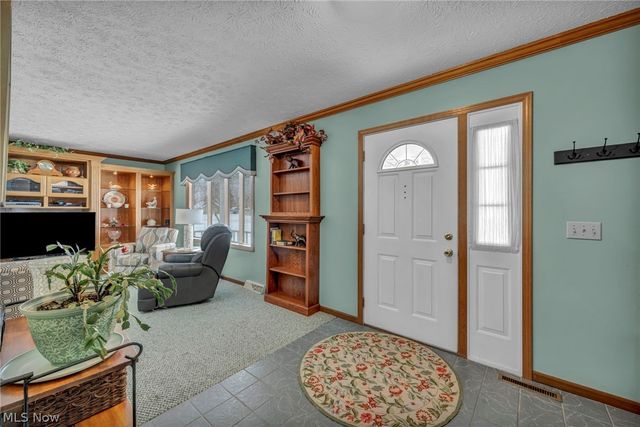 9217 Bechtel Road, Elyria, OH 44035