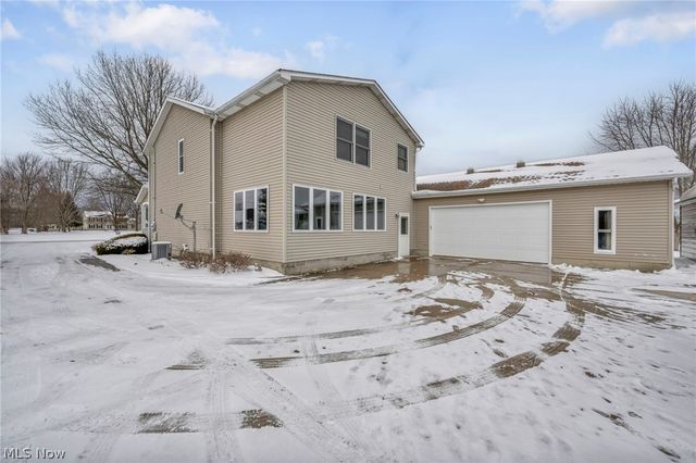 9217 Bechtel Road, Elyria, OH 44035