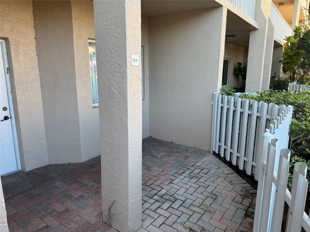 7755 Yardley Drive 104, Fort Lauderdale, FL 33321