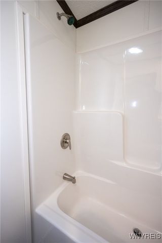 840 Nicole Lane, Evans, NY 14006