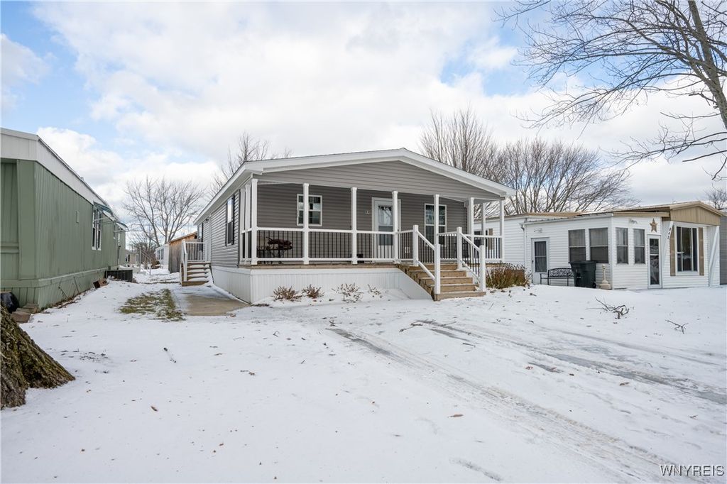 840 Nicole Lane, Evans, NY 14006