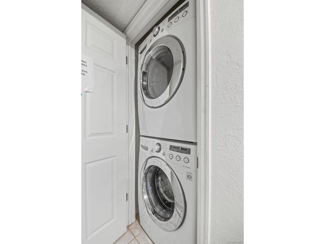 4866 E Kentucky Ave D, Denver, CO 80246