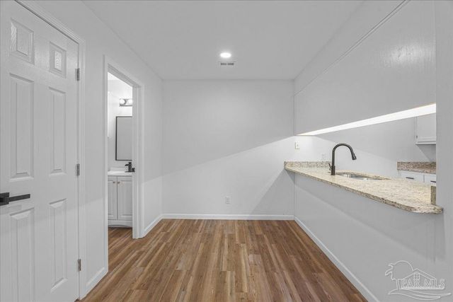 2301 W Michigan Ave 12, Pensacola, FL 32514