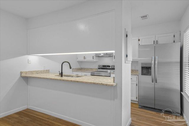 2301 W Michigan Ave 12, Pensacola, FL 32514