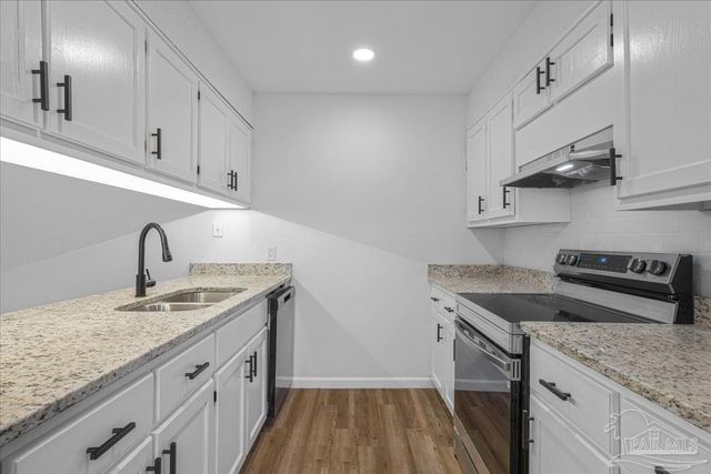 2301 W Michigan Ave 12, Pensacola, FL 32514