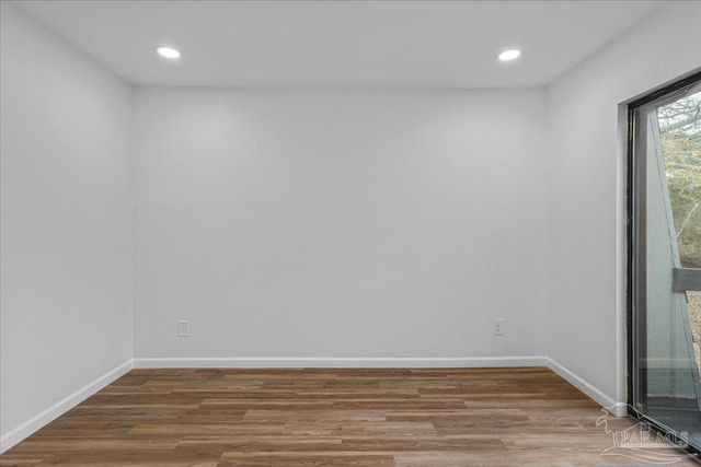 2301 W Michigan Ave 12, Pensacola, FL 32514