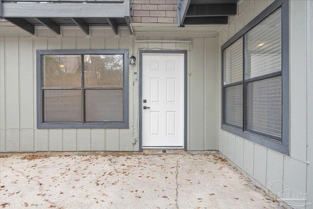 2301 W Michigan Ave 12, Pensacola, FL 32514