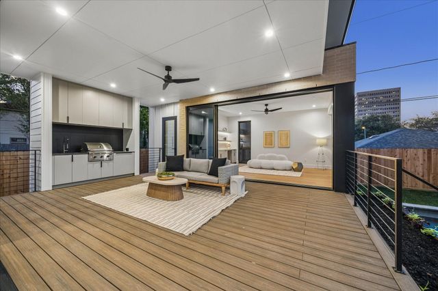 505 Wilmington Drive, Bellaire, TX 77401