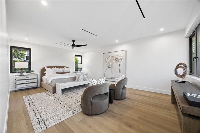 505 Wilmington Drive, Bellaire, TX 77401