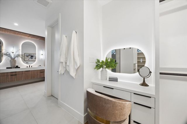 505 Wilmington Drive, Bellaire, TX 77401