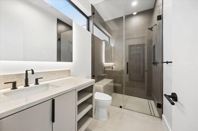 505 Wilmington Drive, Bellaire, TX 77401