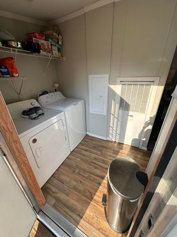 649 Eagle Avenue, Summersville, MO 65571