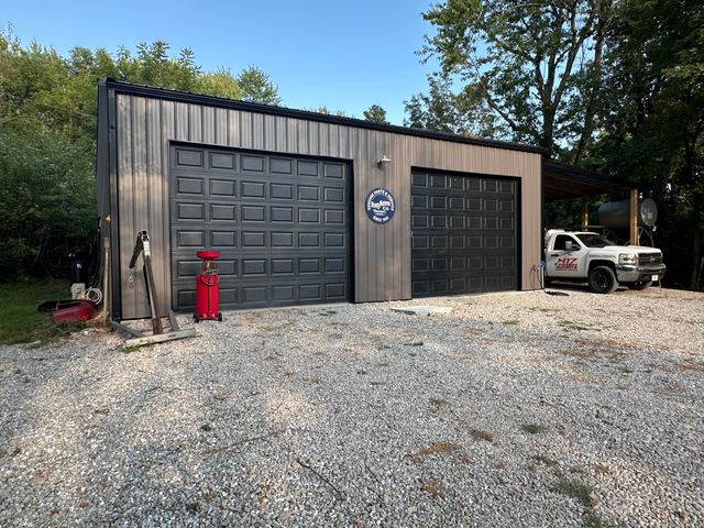 649 Eagle Avenue, Summersville, MO 65571