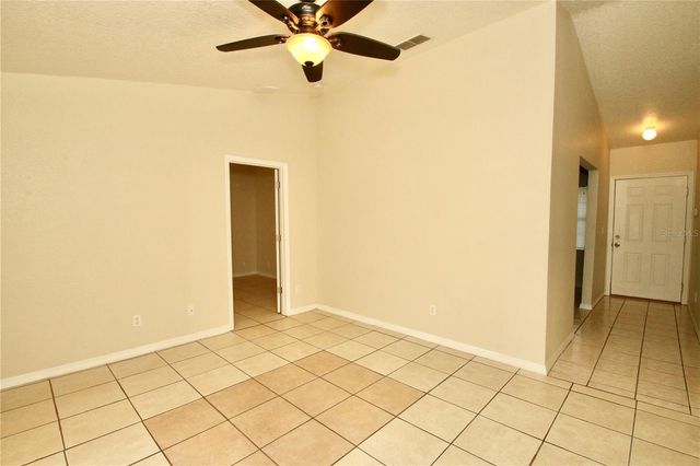 240 BOCA CIEGA ROAD, Mascotte, FL 34753