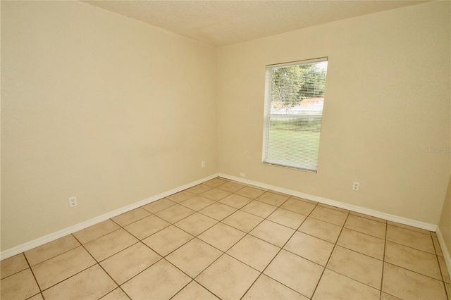 240 BOCA CIEGA ROAD, Mascotte, FL 34753