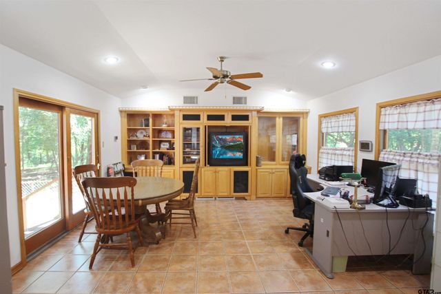 13896 CR 3140, Tyler, TX 75706