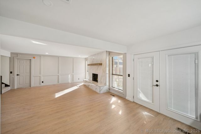 909 W Albuquerque Street, Broken Arrow, OK 74011