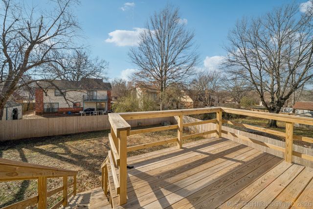 909 W Albuquerque Street, Broken Arrow, OK 74011