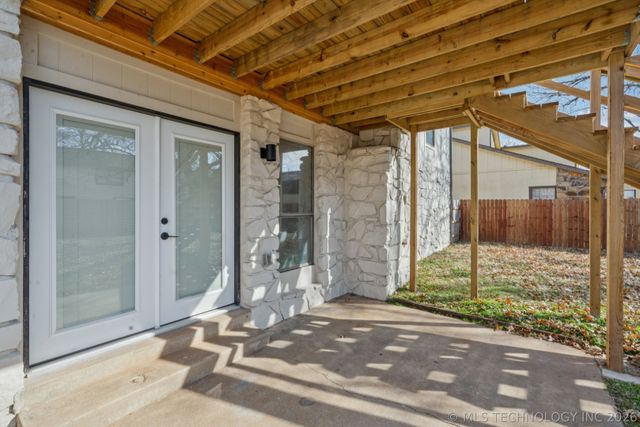 909 W Albuquerque Street, Broken Arrow, OK 74011