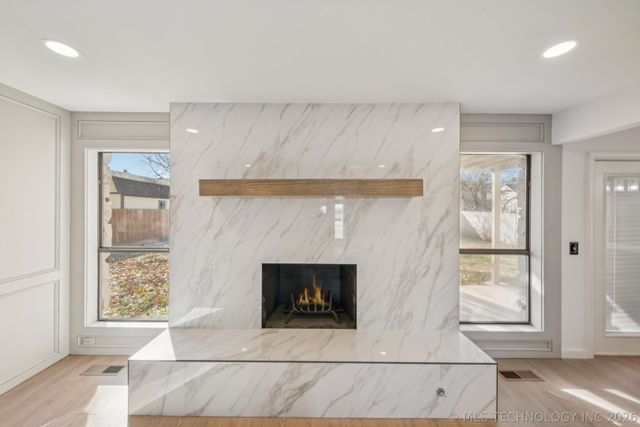 909 W Albuquerque Street, Broken Arrow, OK 74011