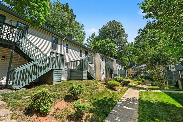 306 Ashley Forest Road Bldg F, Chapel Hill, NC 27514
