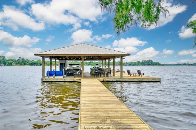 11452 Riley Green Road, Franklin, TX 77856