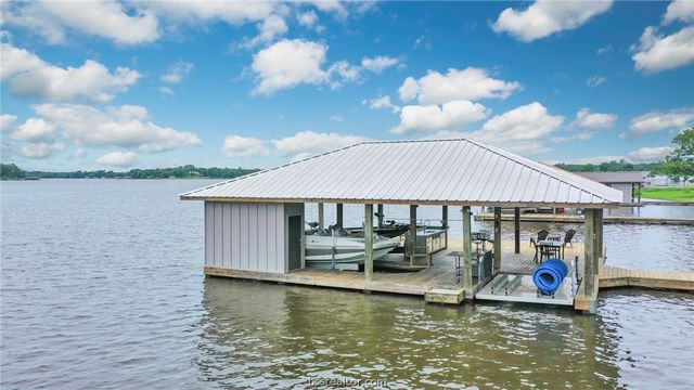 11452 Riley Green Road, Franklin, TX 77856