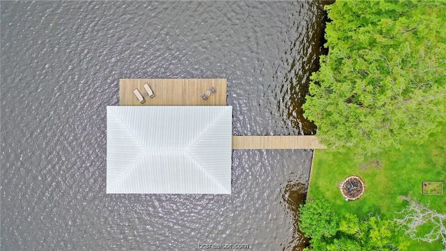 11452 Riley Green Road, Franklin, TX 77856