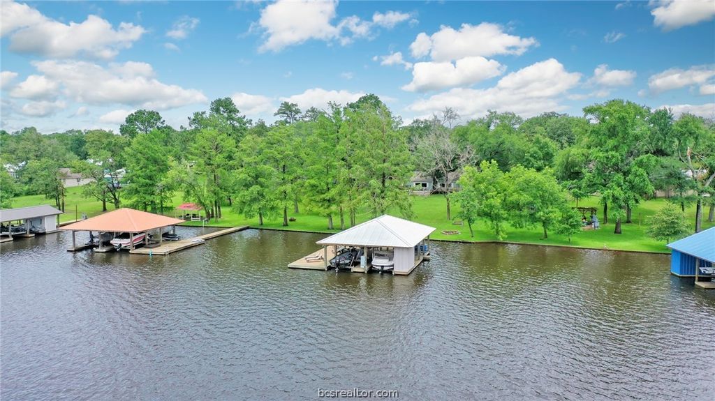 11452 Riley Green Road, Franklin, TX 77856 — photo 2