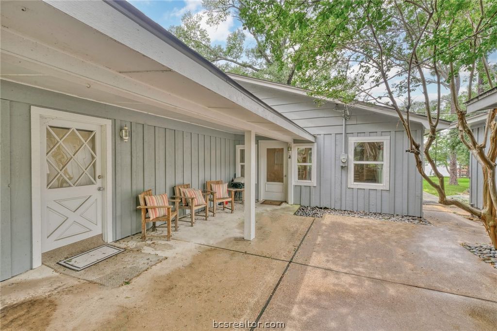 11452 Riley Green Road, Franklin, TX 77856 — photo 3