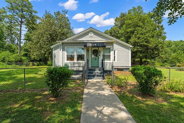 726 Foster Rd, Inman, SC 29349