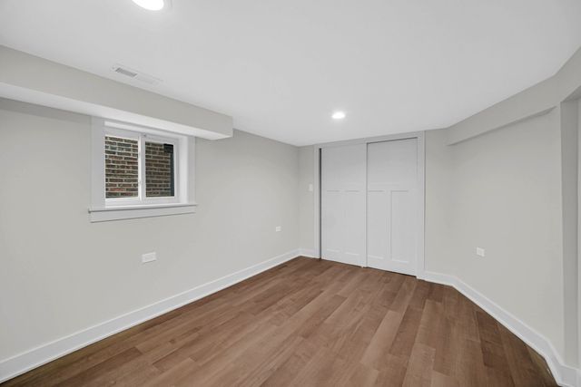 3048 N Marmora Avenue, Chicago, IL 60634