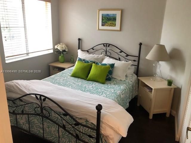 951 Doveplum Ct 951, Hollywood, FL 33019