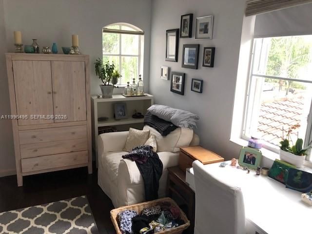 951 Doveplum Ct 951, Hollywood, FL 33019