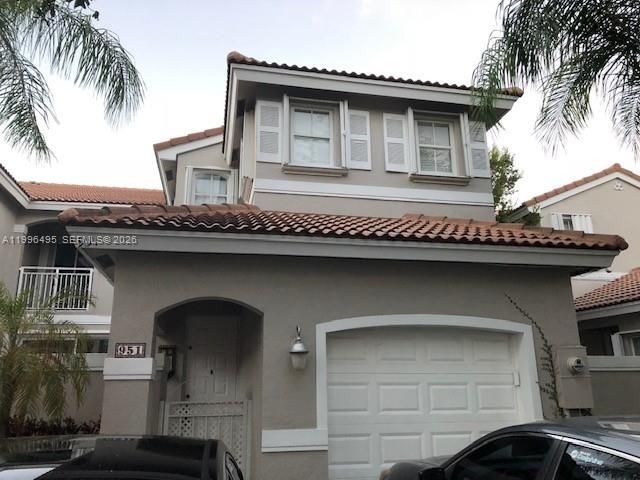 951 Doveplum Ct 951, Hollywood, FL 33019