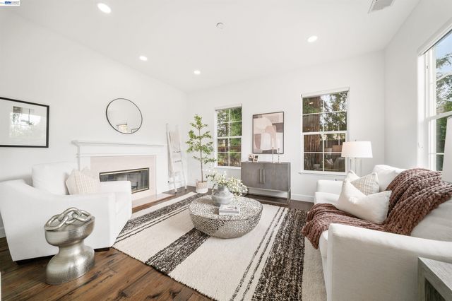 3867 Picard Ave, Pleasanton, CA 94588