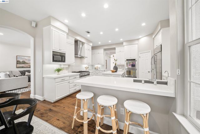 3867 Picard Ave, Pleasanton, CA 94588