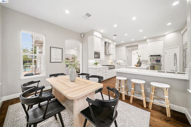 3867 Picard Ave, Pleasanton, CA 94588