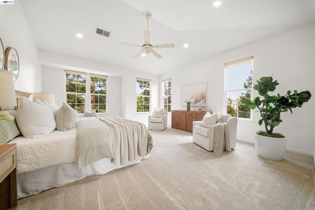 3867 Picard Ave, Pleasanton, CA 94588