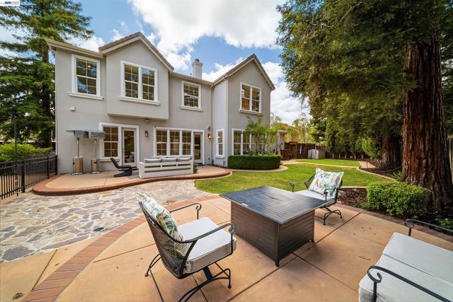 3867 Picard Ave, Pleasanton, CA 94588