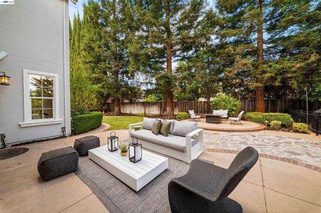 3867 Picard Ave, Pleasanton, CA 94588