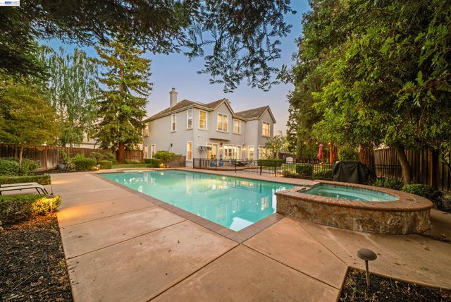 3867 Picard Ave, Pleasanton, CA 94588