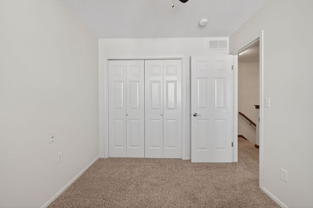 5484 Longview Court 6, Johnston, IA 50131