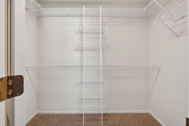 5484 Longview Court 6, Johnston, IA 50131